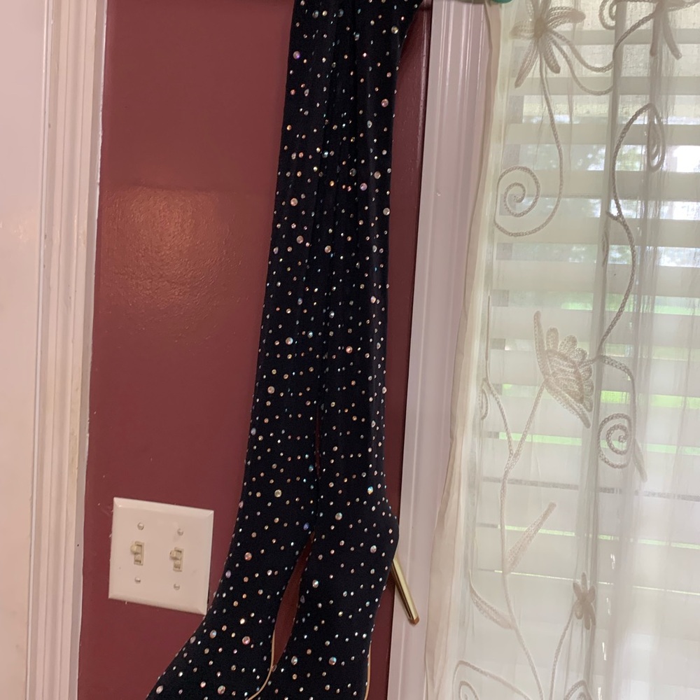 Boots - Picture 3 of 3